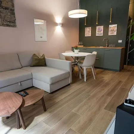 Del 1400 Nel Cuore Del Centro Storico A 2 Min Dal Porto E Con 2 Bici Gratuite Apartment *