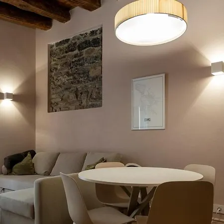 Del 1400 In Centro Storico Apartman *