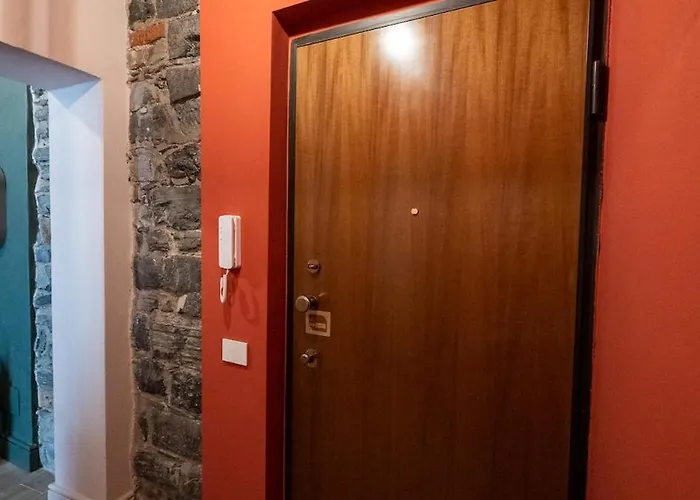 דירה Del 1400 In Centro Storico קומו