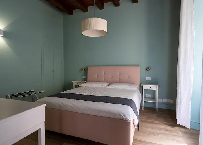 Del 1400 In Centro Storico דירה *